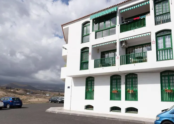 Junto Al Mar En Abrigos Los Abrigos