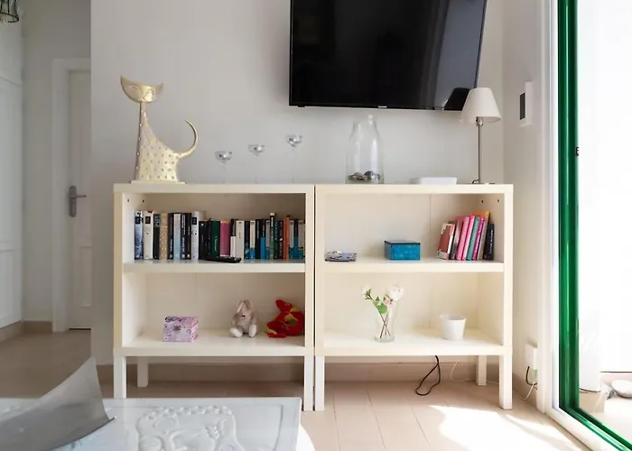 Junto Al Mar En Abrigos